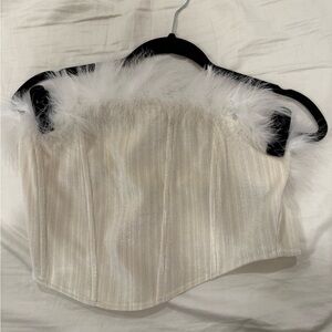 Cider White Fur-Trimmed Skirt